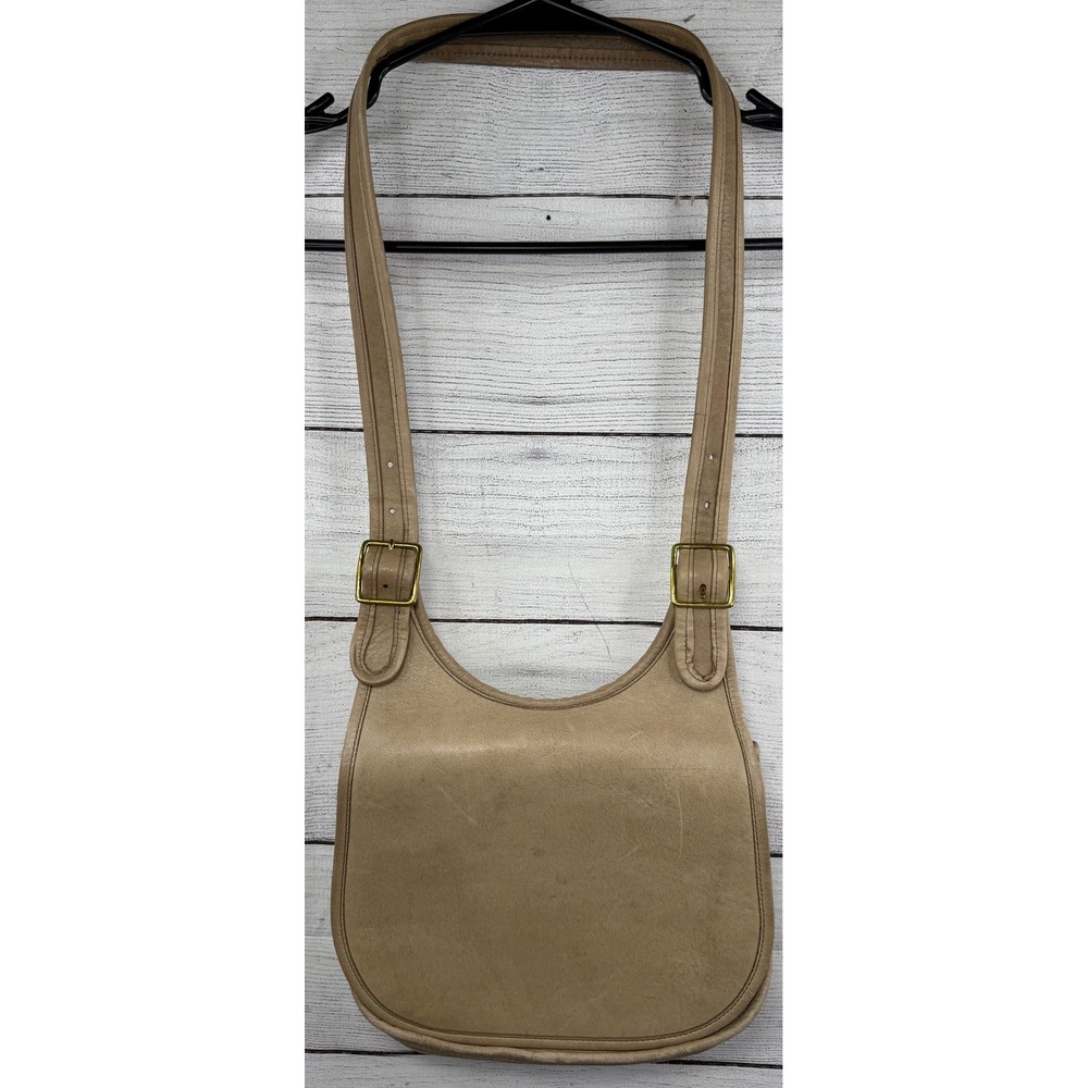 Vintage Coach Leatherwear Saddle Bag Tan Leather Crossbody Shoulder Bag
